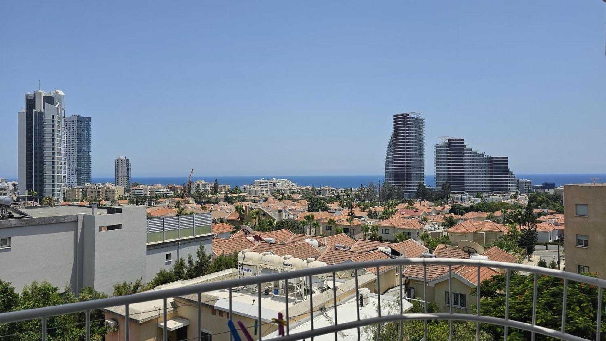 Stay Perfect View Apartment Limassol Luaran gambar
